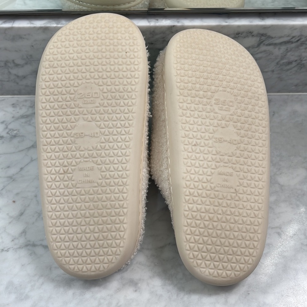 Smiley Face Slippers - Picture 3 of 3